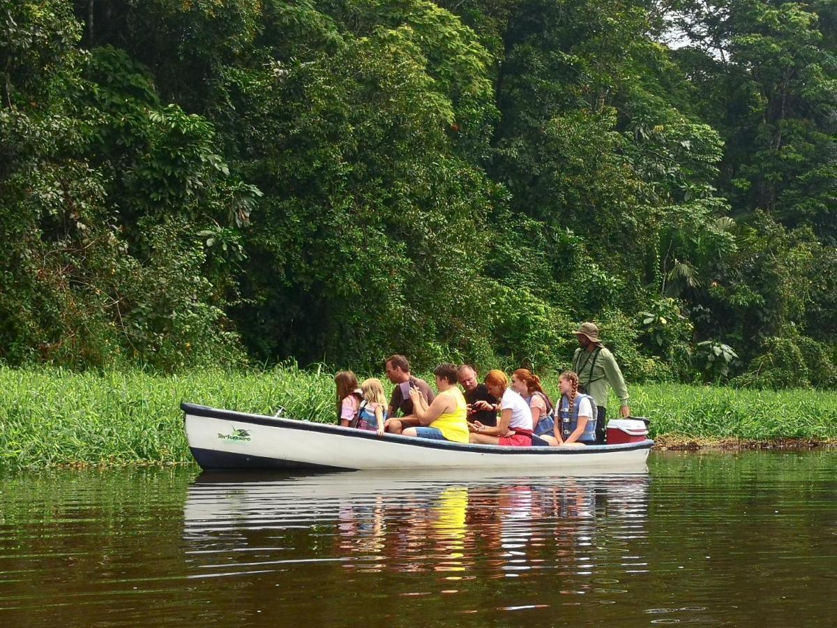 Tortuguero Adventures GuestHouse Exterior foto